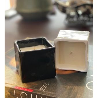 KIT ZEN OLEO CORPORAL BURITI,120 ML-MADAME DAS FRUTAS+ VELA MASSAGEM- CHAMPAGNE,120GR - BRIGHT SIDE